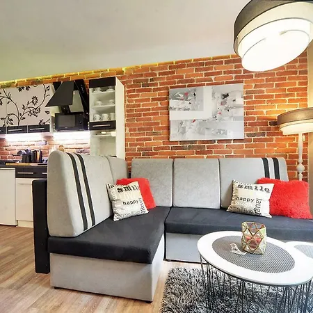 Apart-invest Apartament Ceglany *